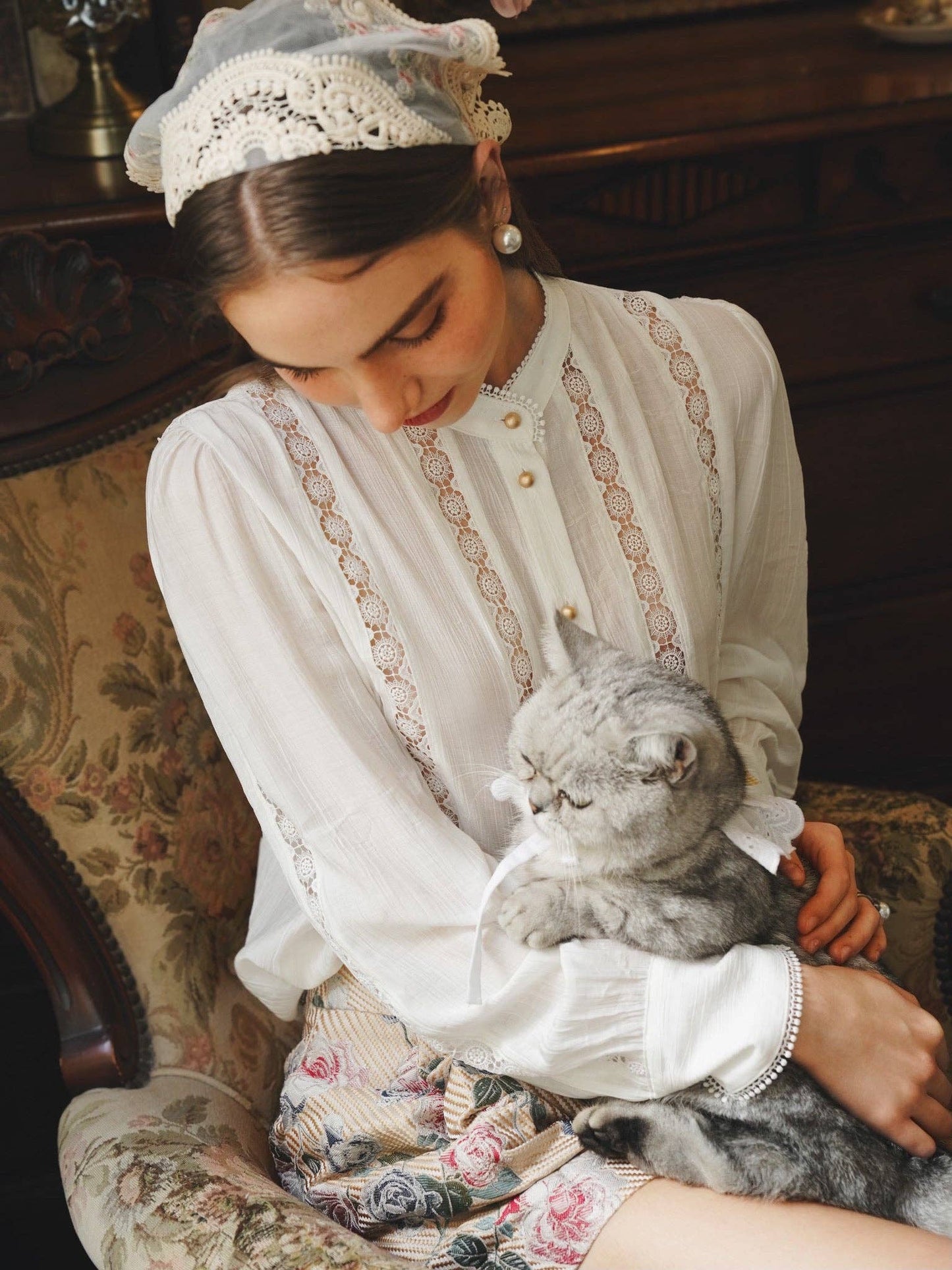 Vintage-Inspired Lace Trimmed Blouse