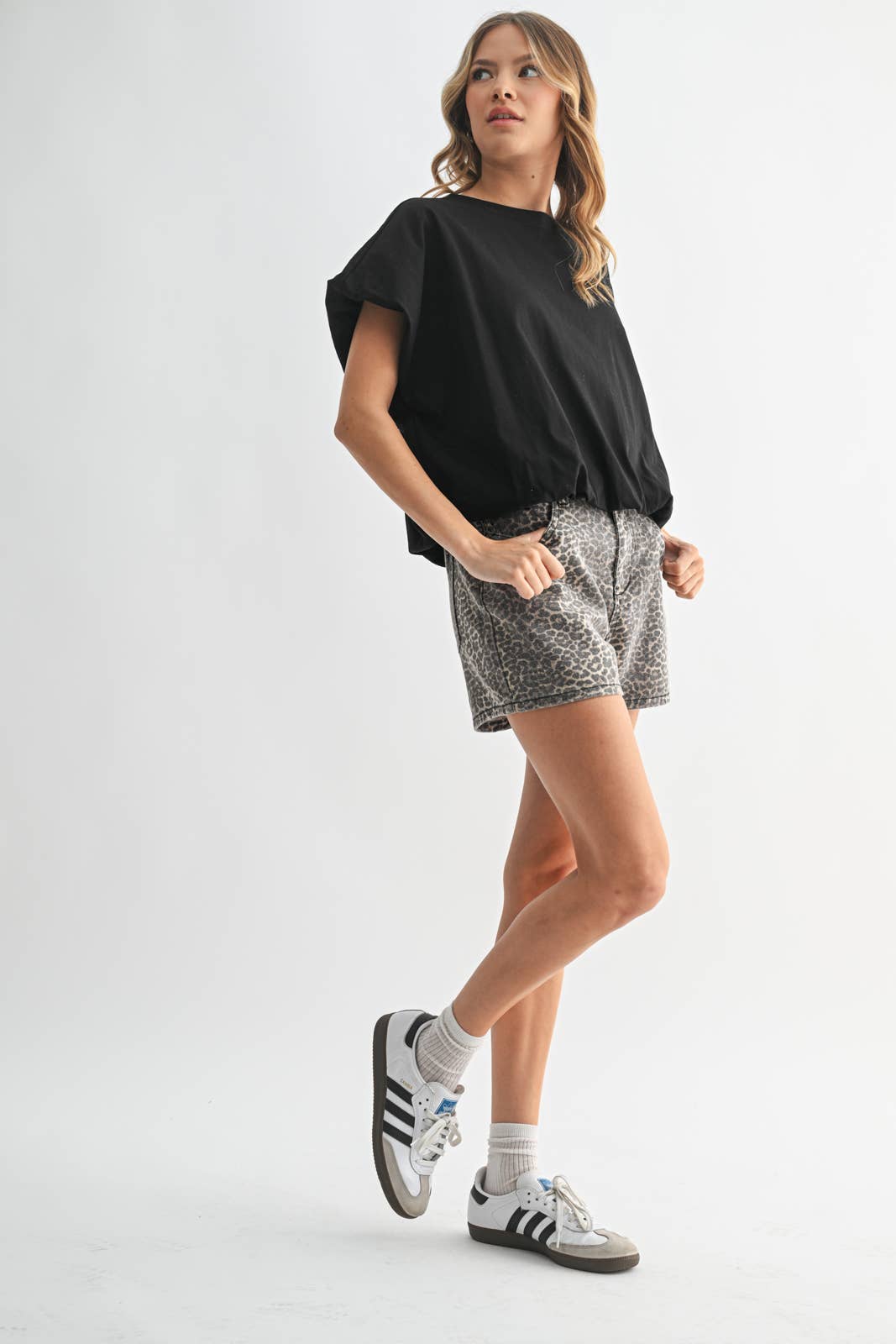 BUBBLE HEM T-SHIRT