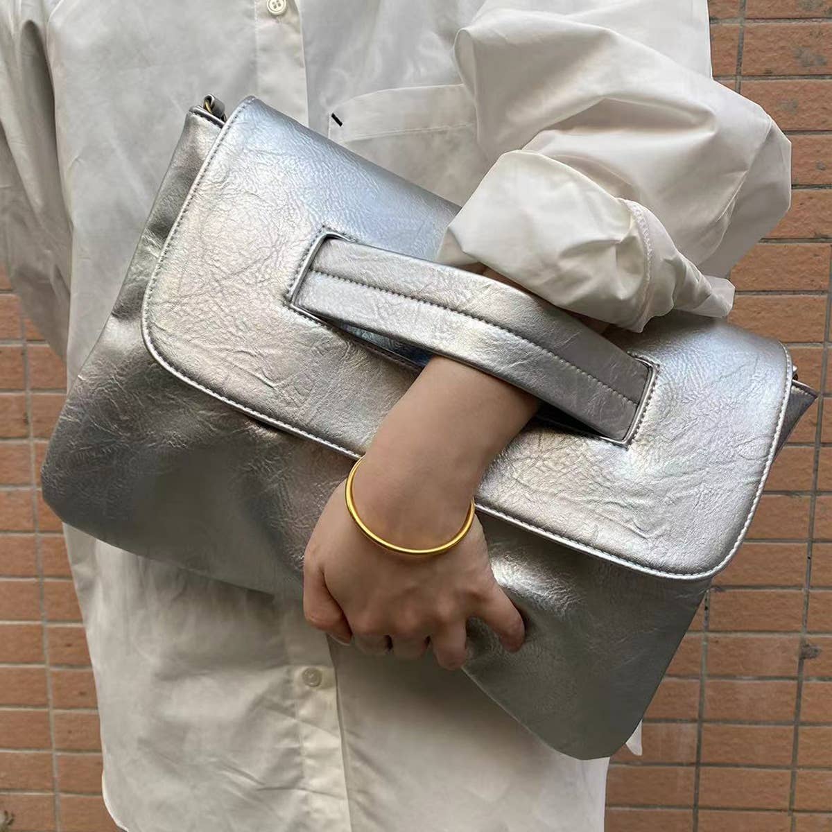 CLUTCH BAG
