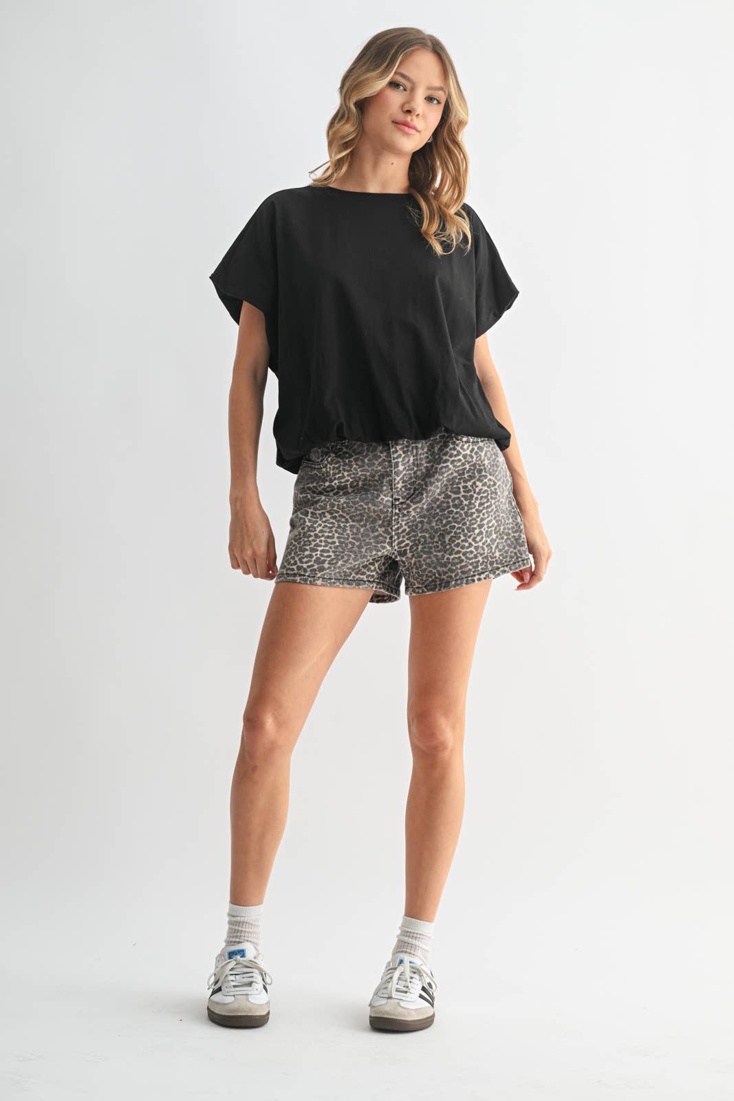BUBBLE HEM T-SHIRT