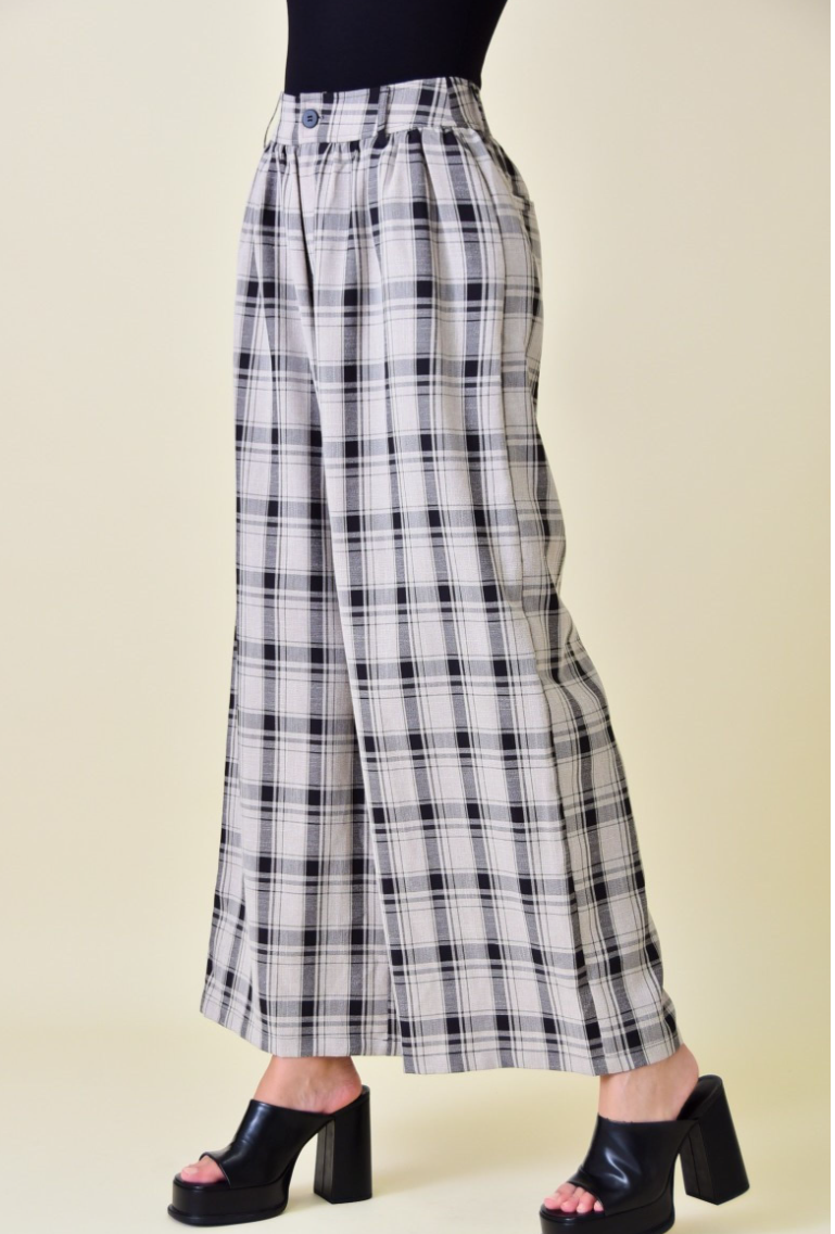 High Rise Ruched Waist Wide Leg Trouser / Black Multi Plaid