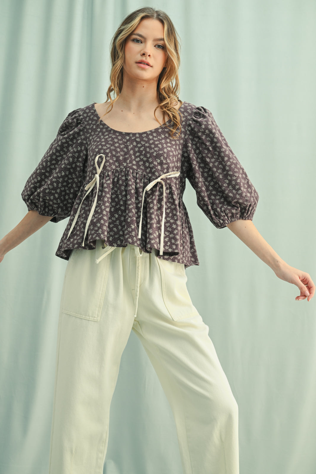 Floral Balloon Sleeve Peplum Top