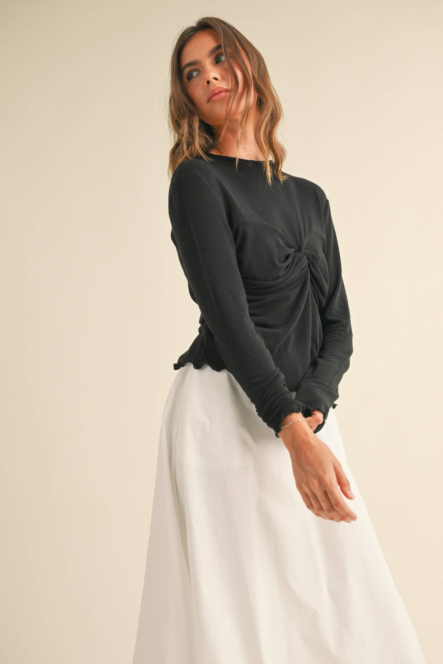 RUCHED LONG SLEEVE TOP