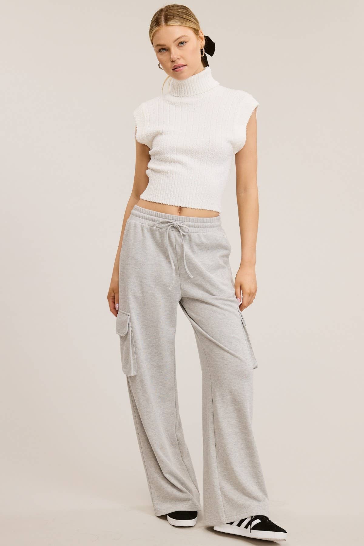 Sleeveless Ribbed Knit Turtleneck Sweater