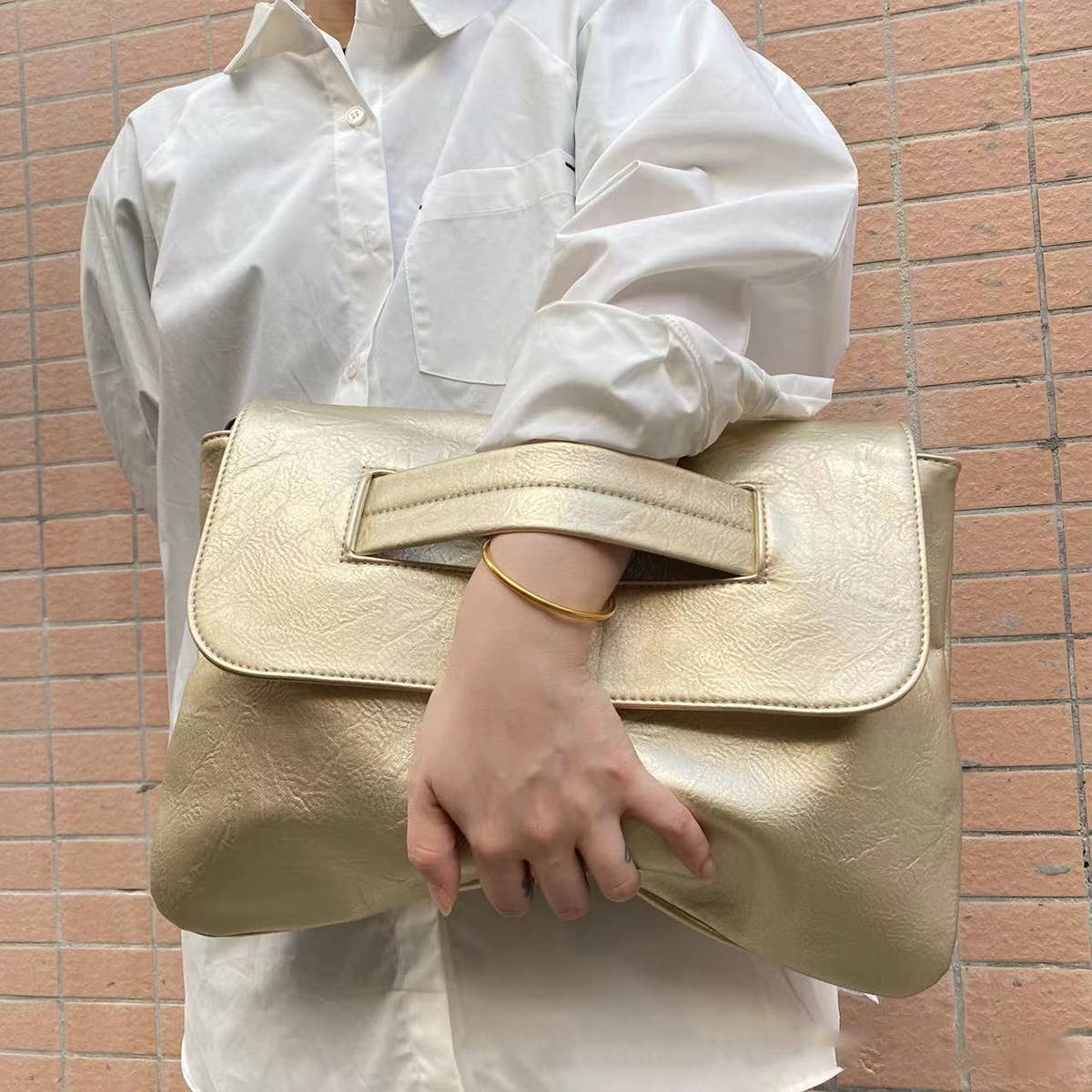 CLUTCH BAG
