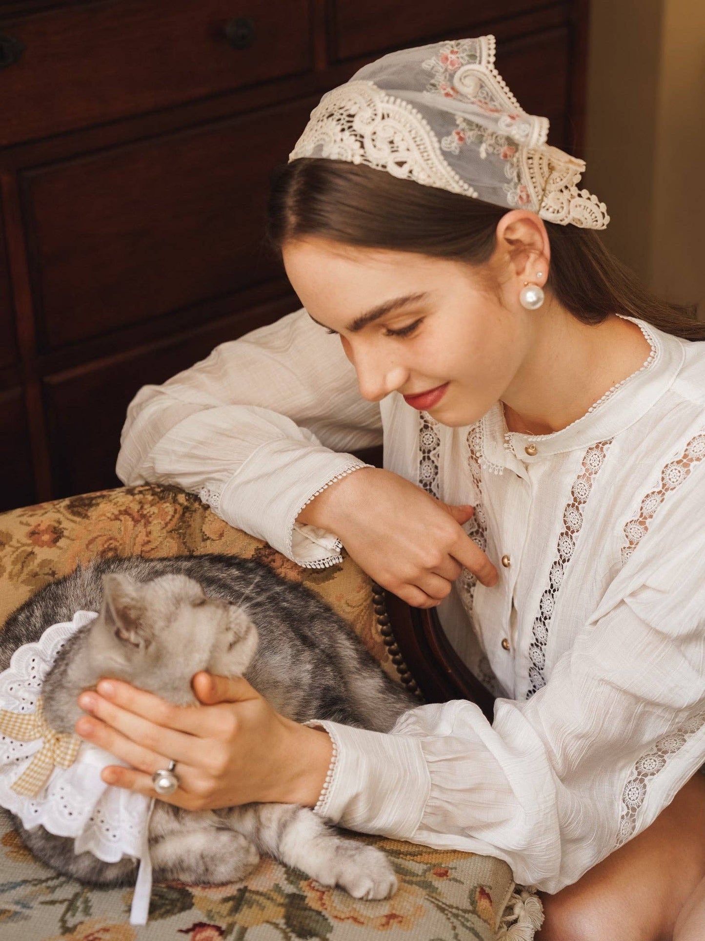 Vintage-Inspired Lace Trimmed Blouse