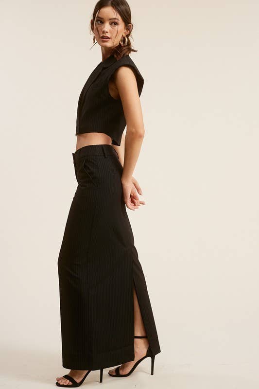Classic Pinstriped Slim-Fit Maxi Skirt with Back Slit
