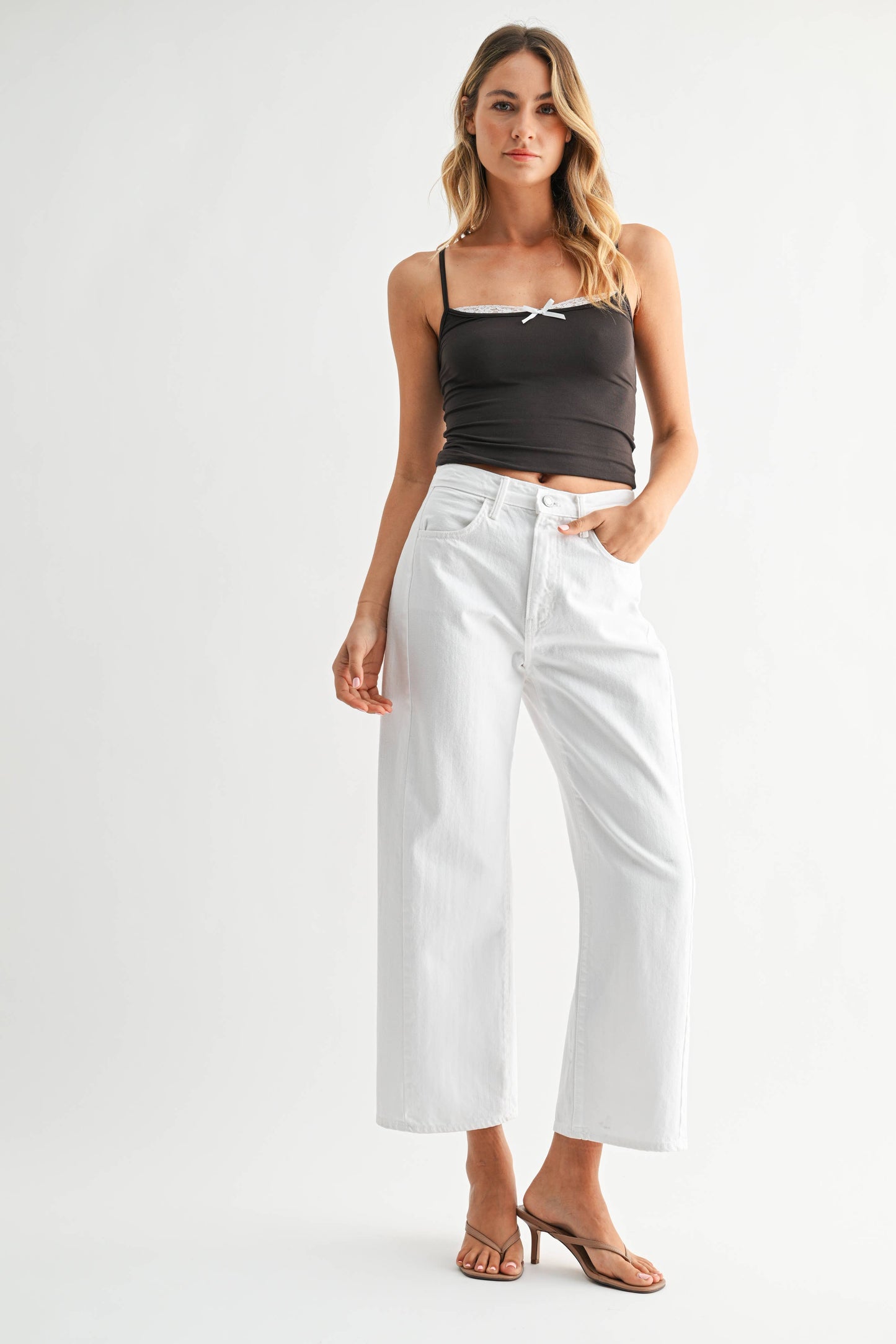 The Twist Barrel Jean in White
