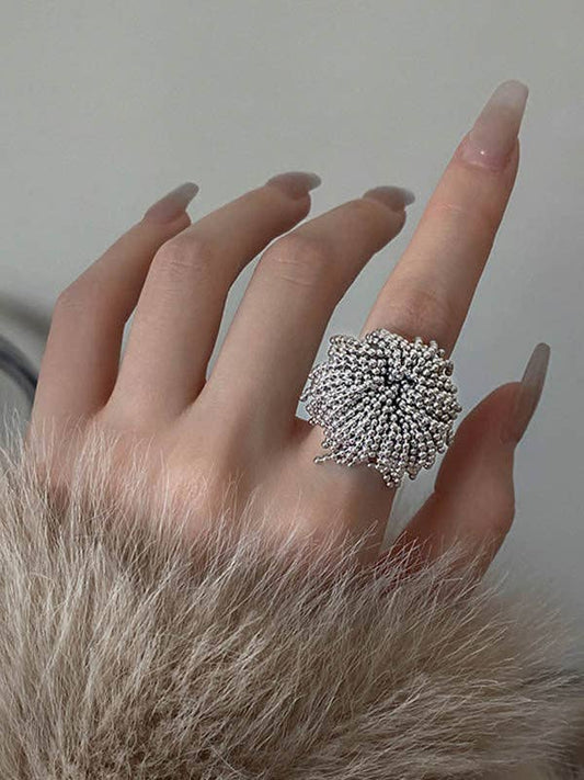 Geometric Tasseled Rings