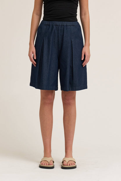 Cool Girl Bermuda Short