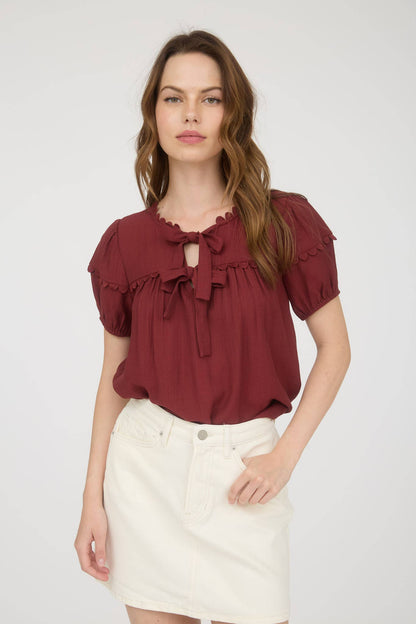 SCALLOP TRIM FRONT TIE DETAIL PUFF SLEEVE TOP