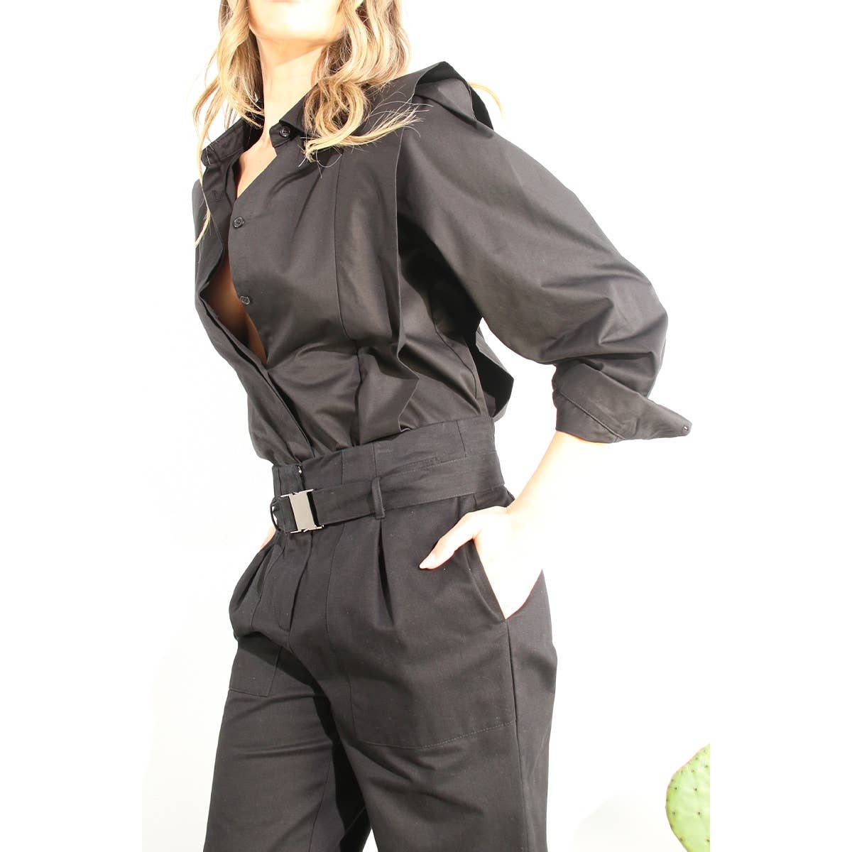 SHOULDER LINE FOLD SHIRT