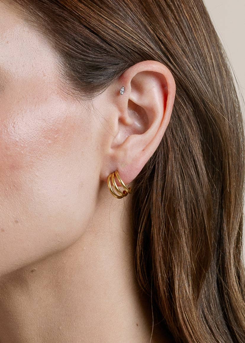 Eden Huggie Earring- Gold