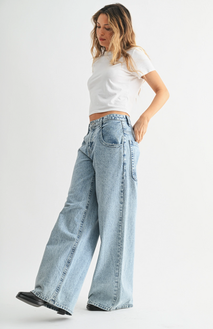 Boyfriend Wide Leg Jean