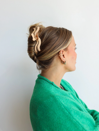 Waxy Hold Everything Hair Clip