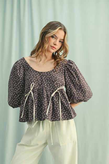 Floral Balloon Sleeve Peplum Top