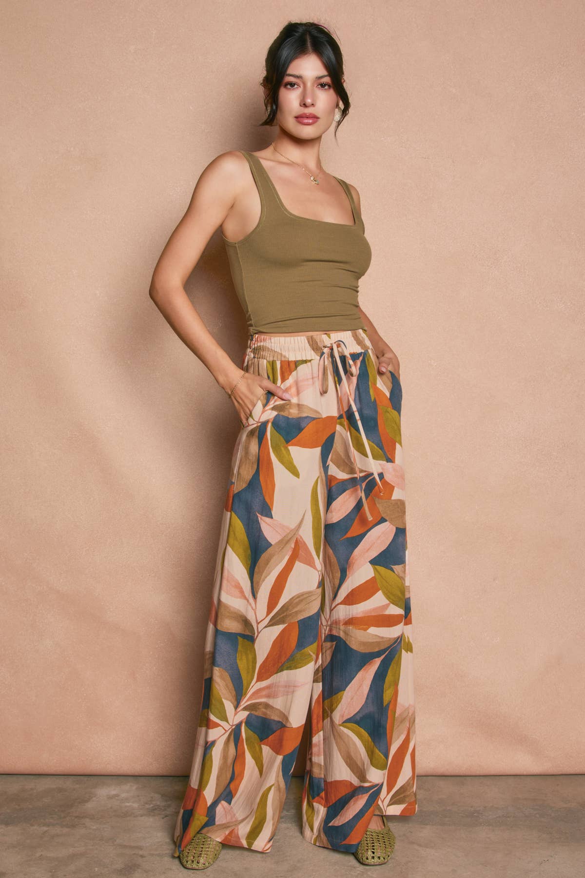 That Easy Scoop Neck Tank