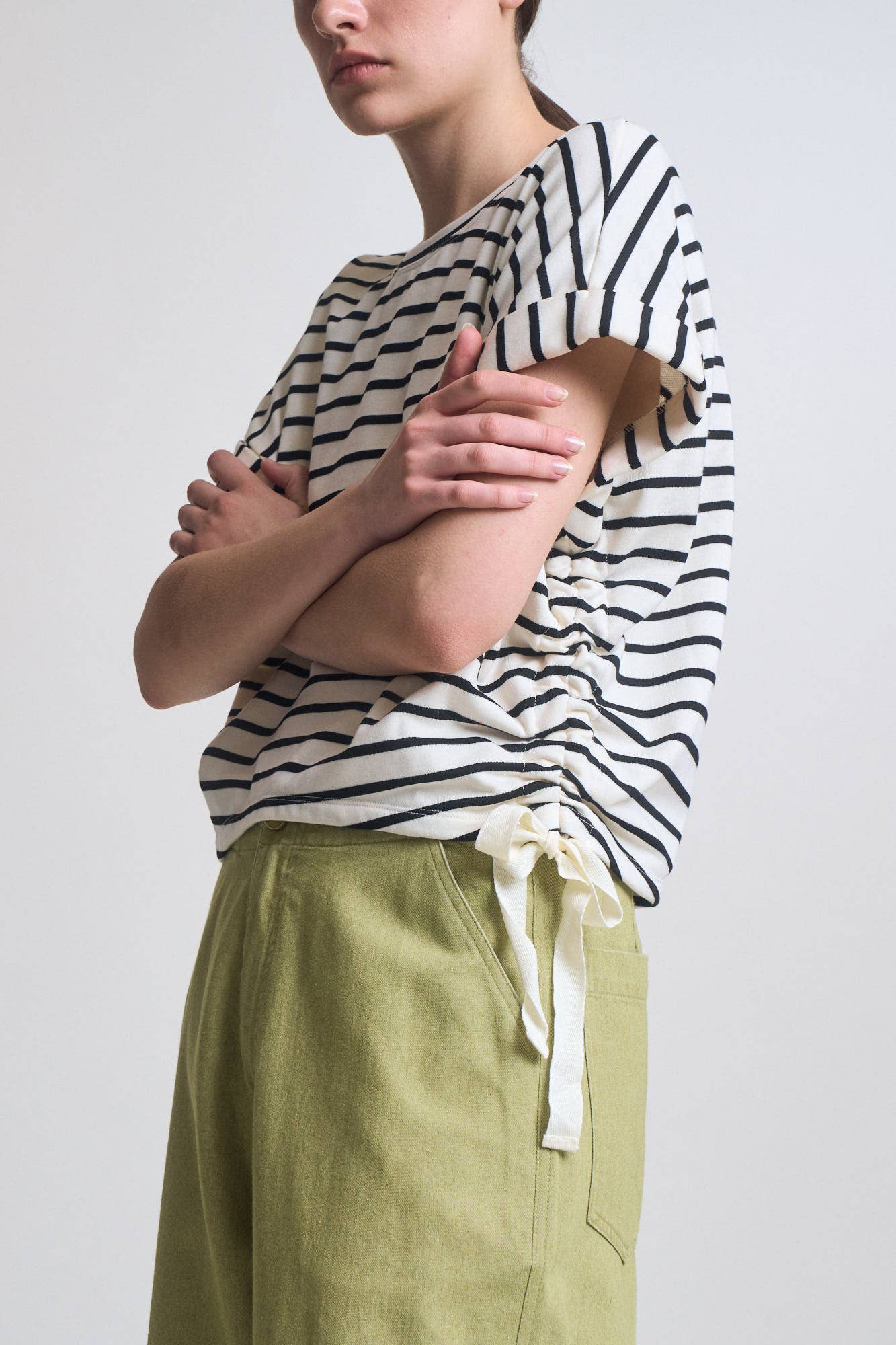  STRIPE DRAWSTRING TEE