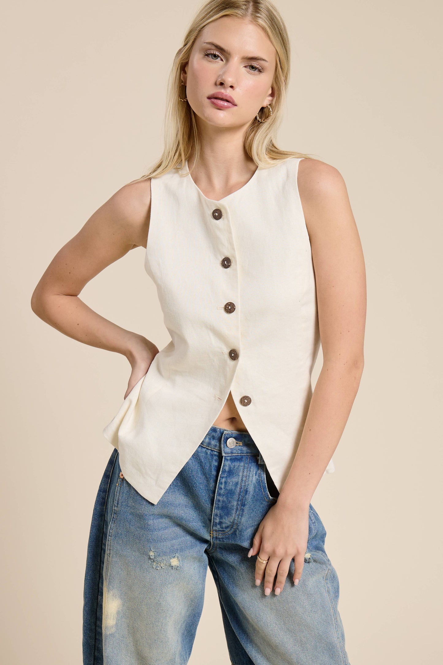 Button Down Round Neck Vest